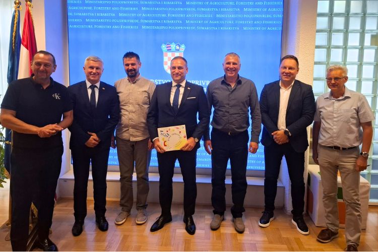 Slika /slike/WQETFGHWJ5ENBTR (1).jpg